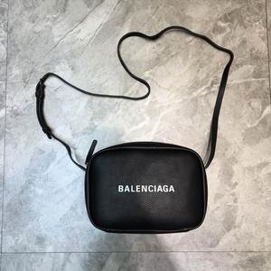 Balenciaga Handbags 528